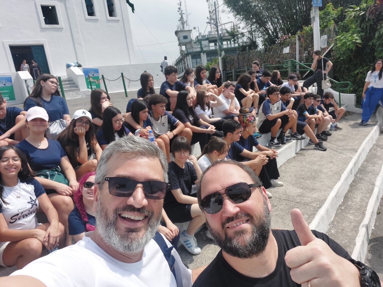 Colgio Estrela Srius