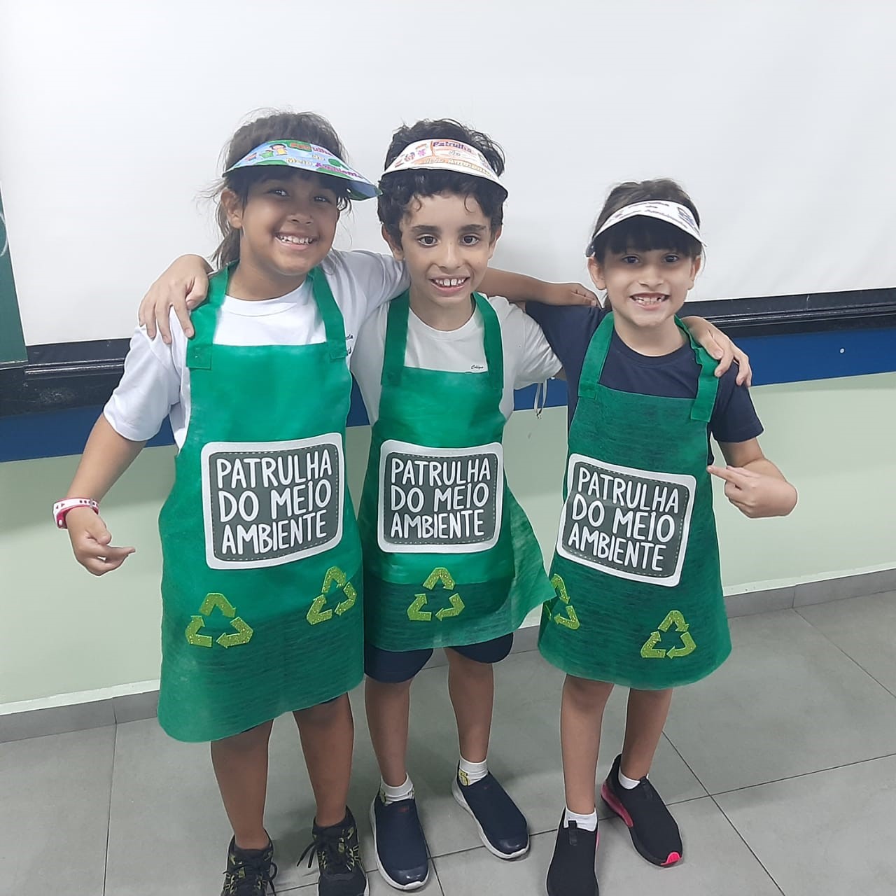 Colgio Estrela Srius agora tem uma Patrulha do Meio Ambiente! - Colgio Estrela Sirius. So Paulo, SP