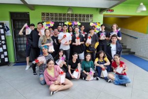 Dia das Mes - Ensino Mdio - Colgio Estrela Srius