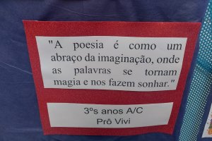 POESIA, fruta doce e gostosa! - Colgio Estrela Srius