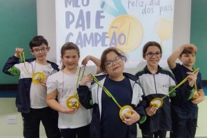  - Colgio Estrela Srius