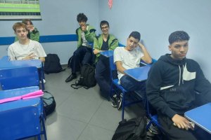  - Colgio Estrela Srius