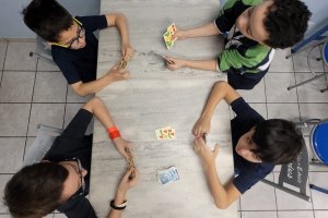 Projeto Prazer de Brincar - Jogos de raciocnio - integral - Colgio Estrela Srius