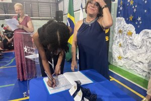  - Colgio Estrela Srius