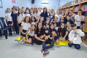 Quadrinhos e Contao de Histrias invadem a Sala de Leitura! - Colgio Estrela Srius