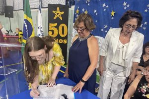  - Colgio Estrela Srius